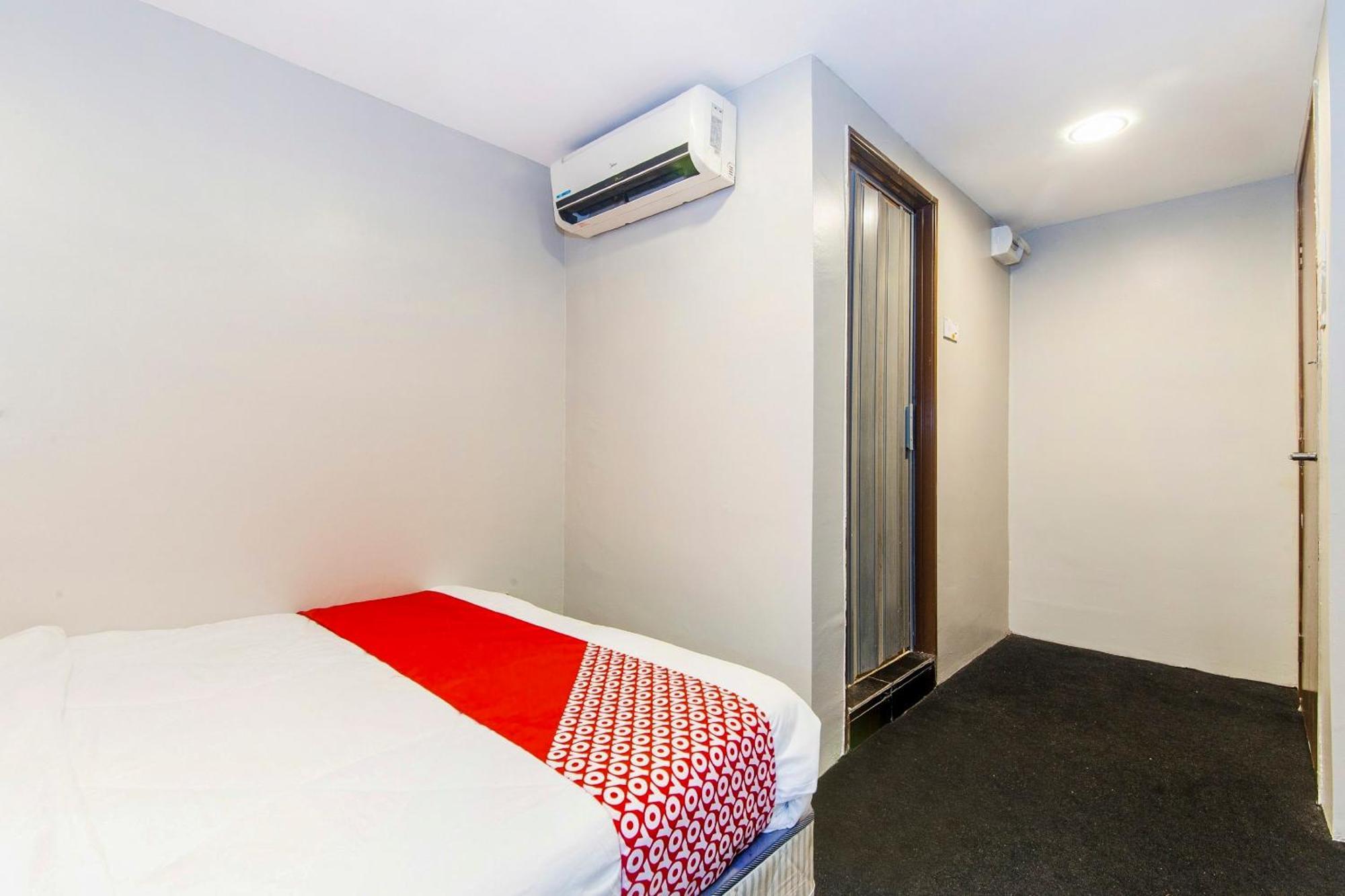 Oyo 90693 Sri Rampai Hotel Куала Лумпур Екстериор снимка