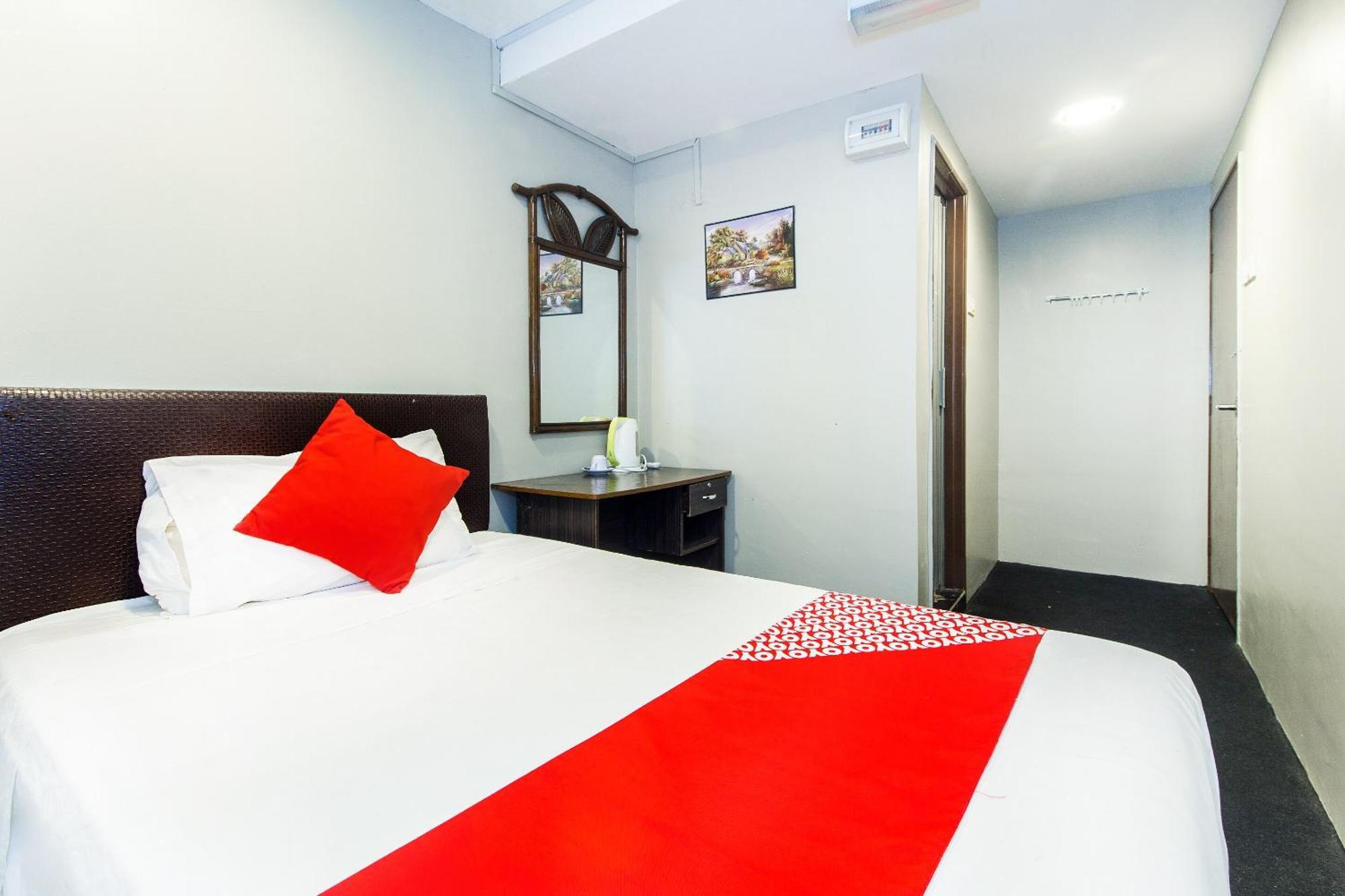 Oyo 90693 Sri Rampai Hotel Куала Лумпур Екстериор снимка