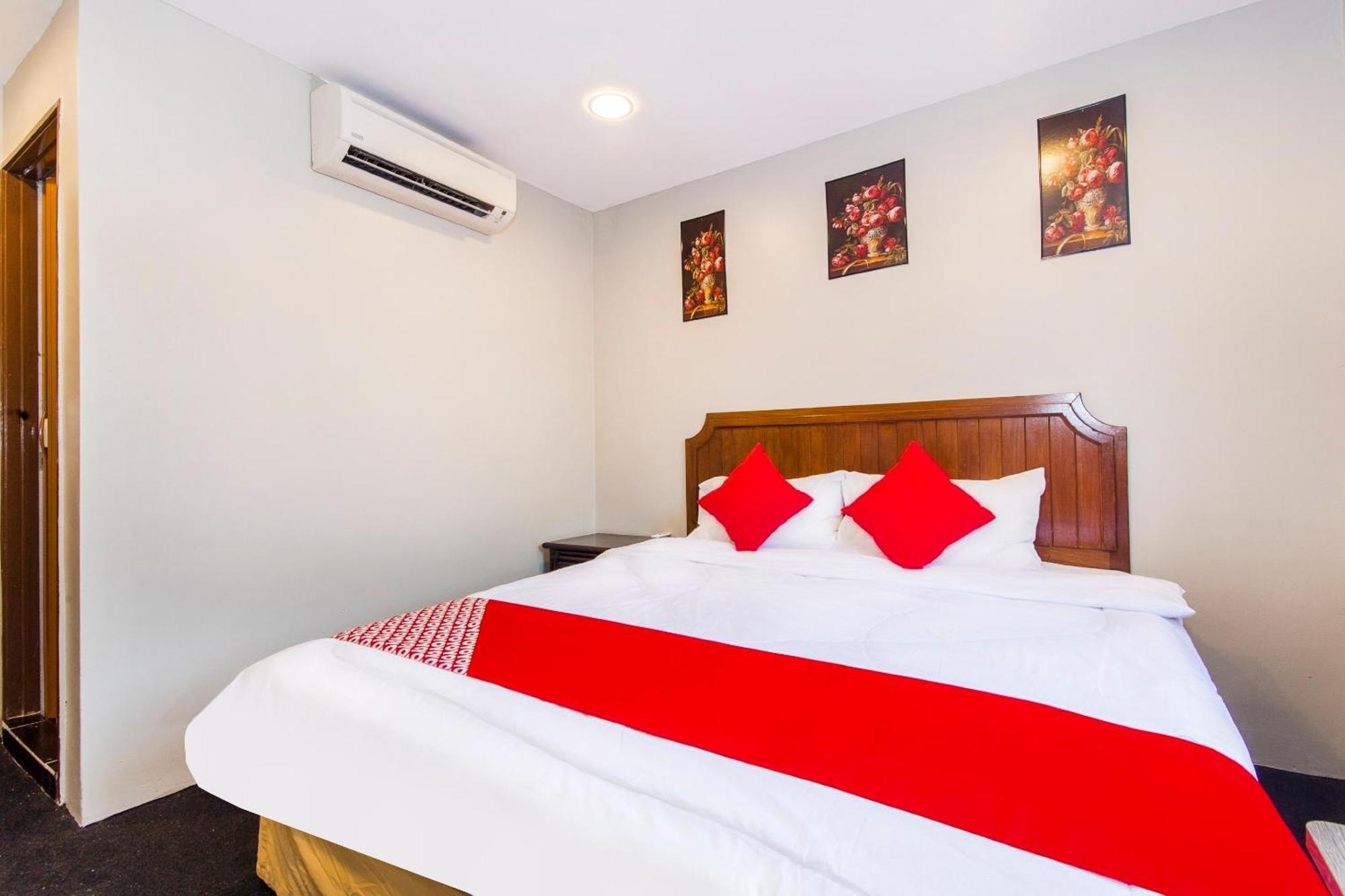 Oyo 90693 Sri Rampai Hotel Куала Лумпур Екстериор снимка
