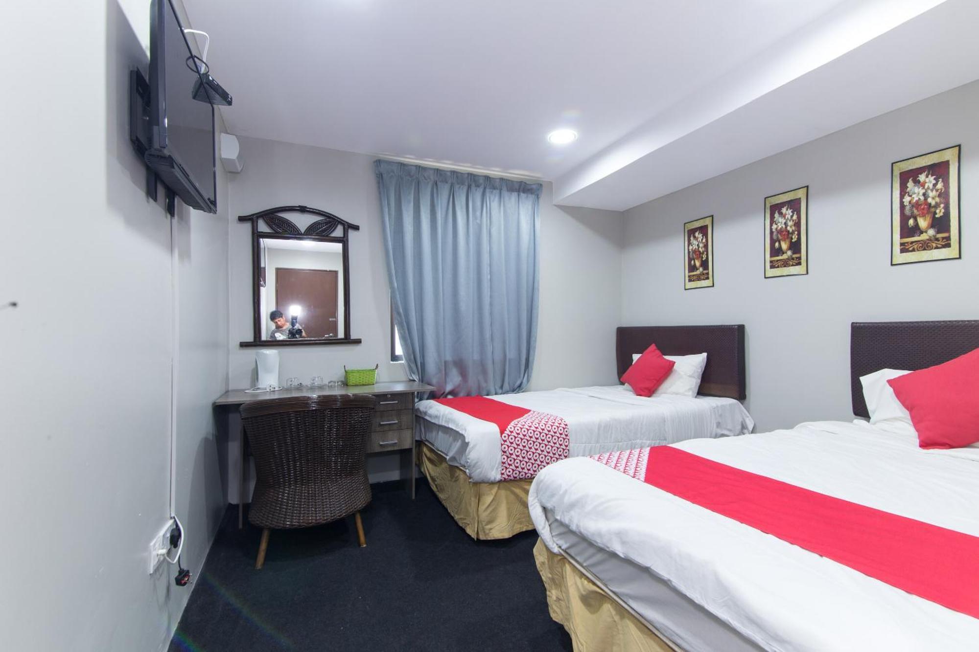 Oyo 90693 Sri Rampai Hotel Куала Лумпур Екстериор снимка